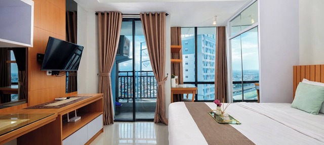 Urban Look Studio Apartment At Lrt City Bekasi in Bekasi