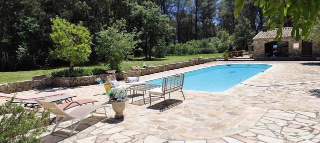 Villa 'Colle D'Auban' with Private Pool, Wi-Fi and Air Conditioning in Cotignac