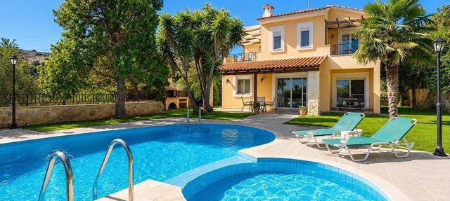 Villa Elessa - Three Bedroom Villa, Sleeps 6 in Rethymno