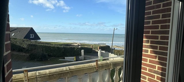 Villa "les pieds dans l'eau" 10 pax in Dieppe