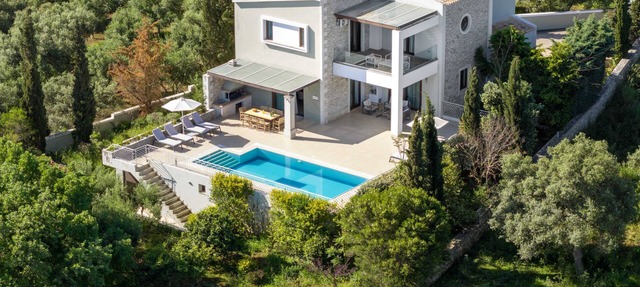 Villa Olia - When Luxury meets Cretan Tradition - Absolout Privacy in Rethymno
