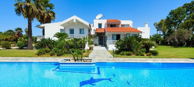 Villa Sutherlea with Private Pool in Κοσκινού