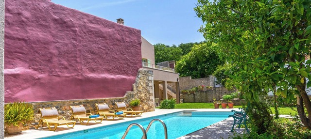 Villa Verde Petra - Three Bedroom Villa, Sleeps 6 in Rethymno