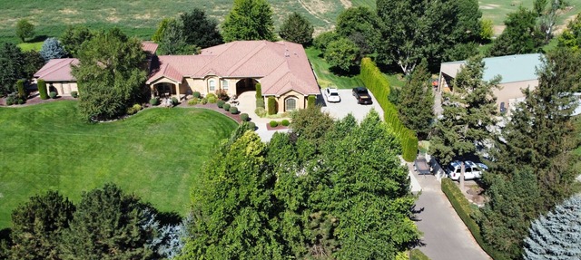 Walla Walla Wine Country Estate in Walla Walla