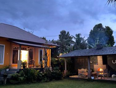 Wana house wanagiri in Gitgit