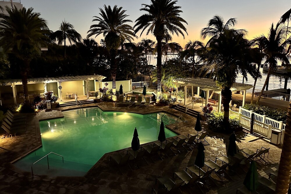 Truman Annex Resort | Waterfront Retreat, Fantasy Fest, Old Town, 7 Nights, Sleeps 2, Pool, Hyatt