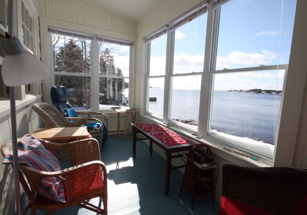 Photo of Livingroom in Boutiliers Point