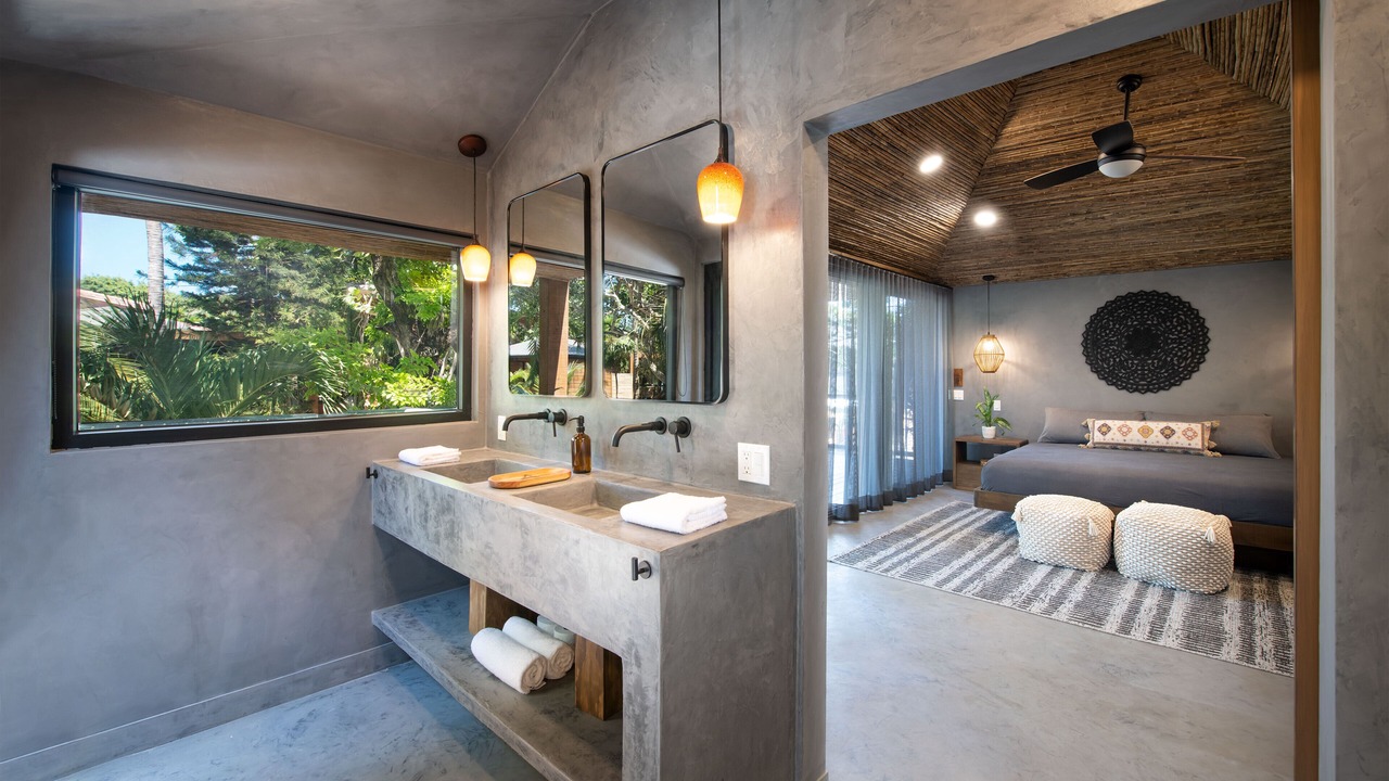Photo of Bedroom in Antoneys Cay