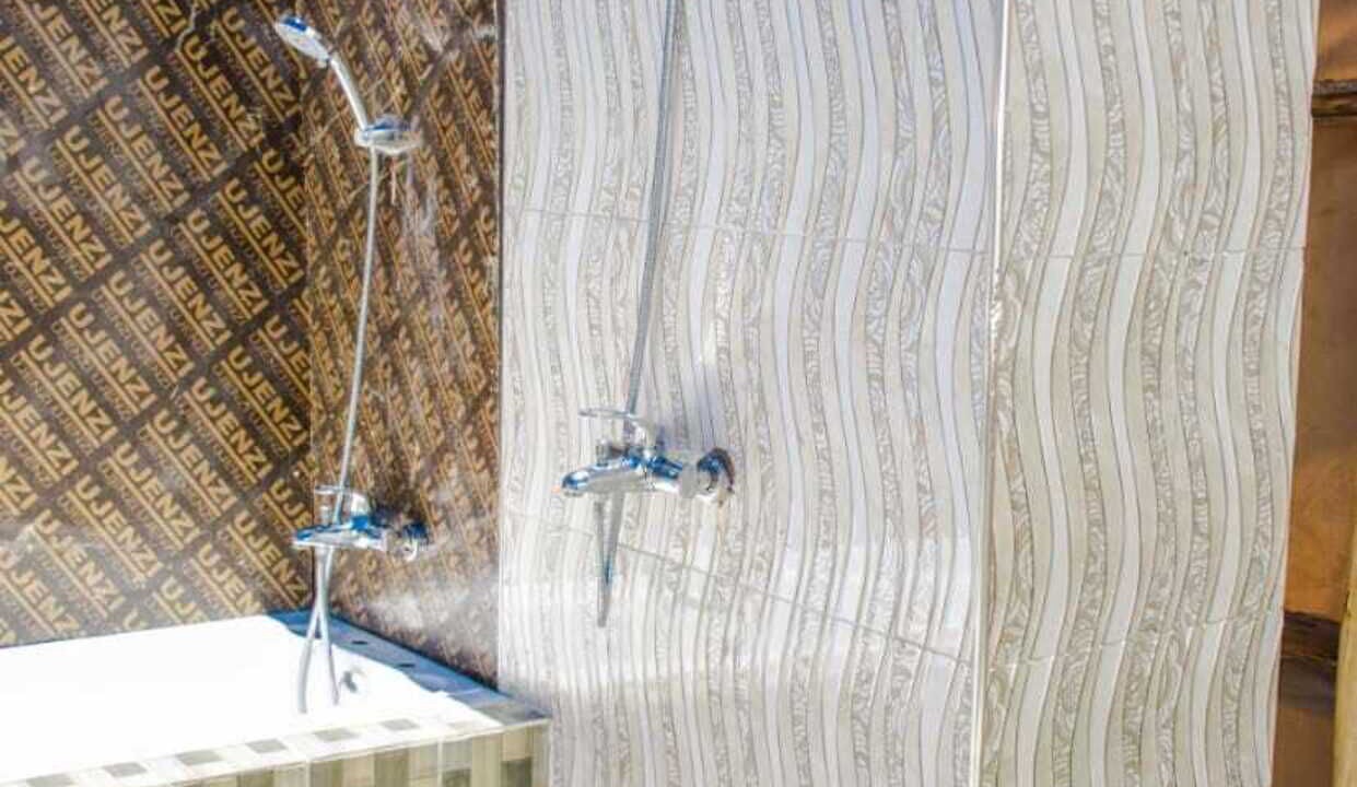 Photo of Bathroom in Amboseli