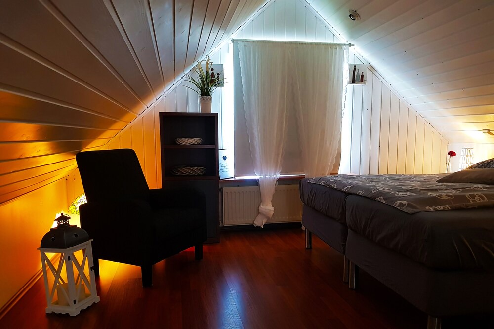Photo of Bedroom in Innri-Njarthvik