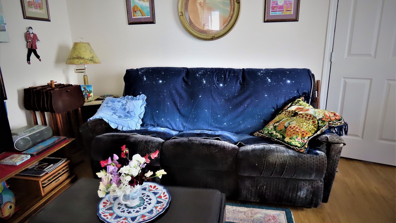Photo of Livingroom in Campbell River