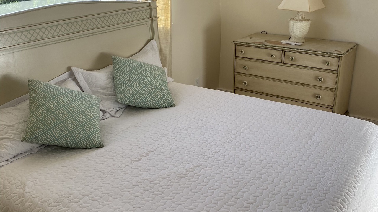 Photo of Bedroom in Madaket