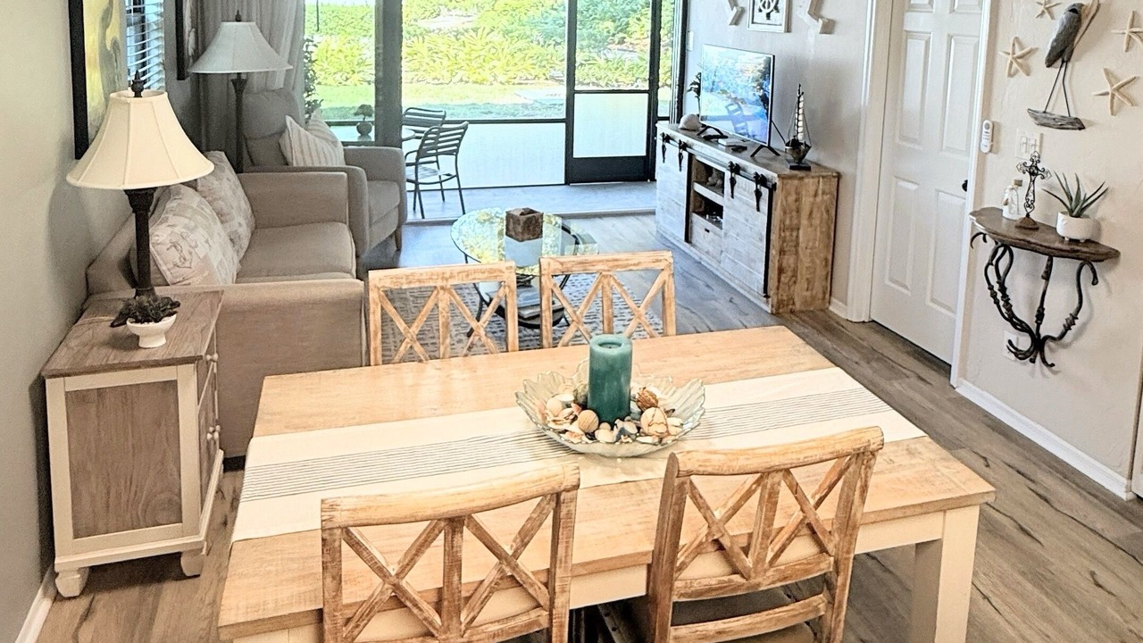 Photo of Livingroom in Park Shore