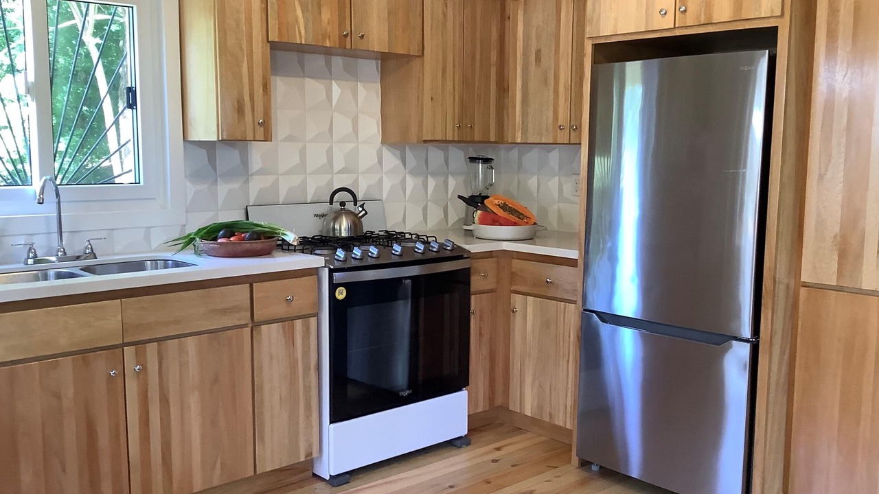 Photo of Kitchen in Antoneys Cay