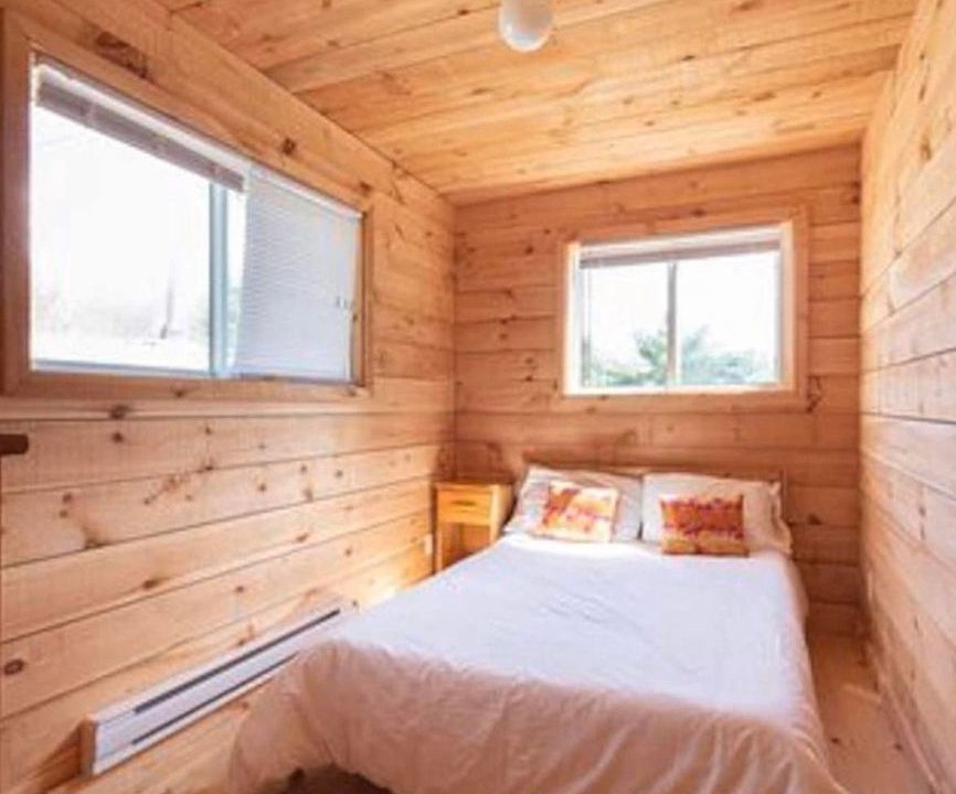 Photo of Bedroom in Muskoka Lakes