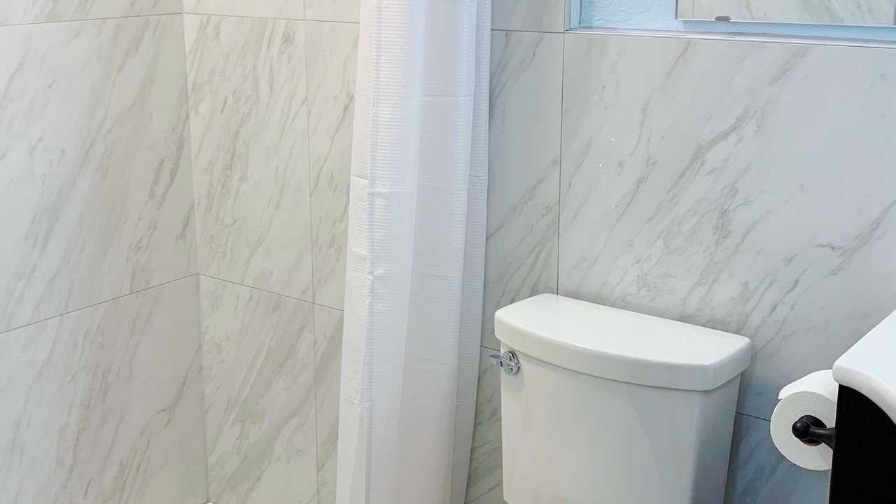 Photo of Bathroom in Treasure Island