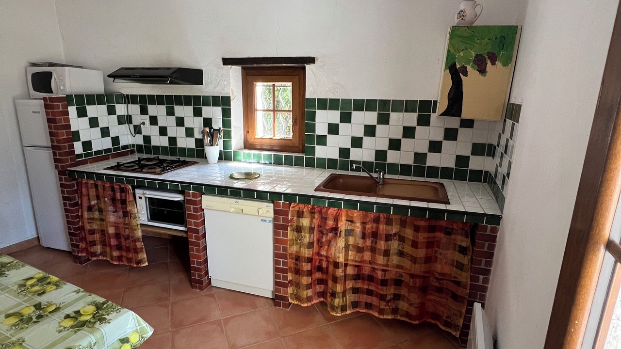 Photo of Kitchen in Entrecasteaux