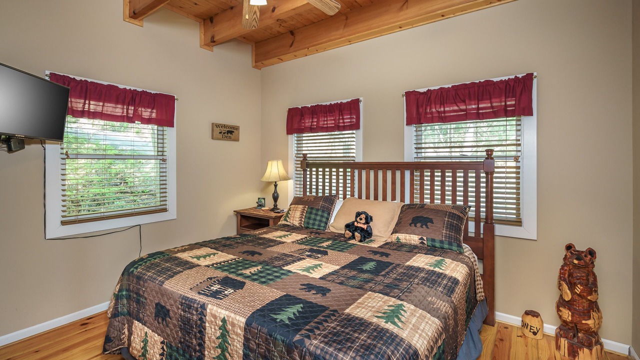 Photo of Bedroom in Smoky Mountains