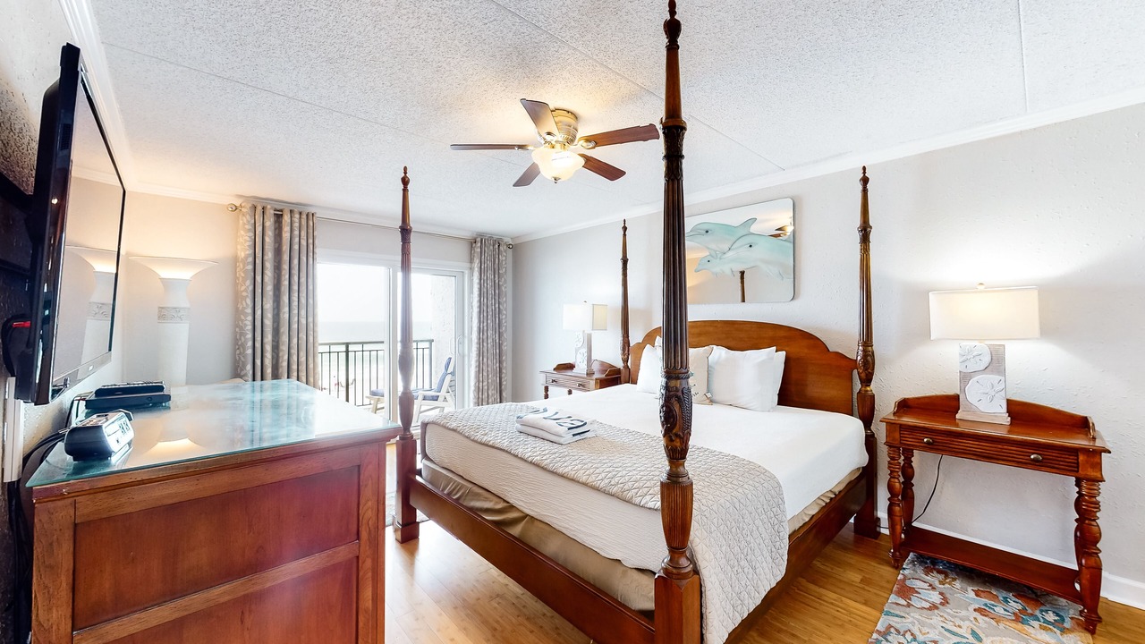 Photo of Bedroom in Fort Walton Beach
