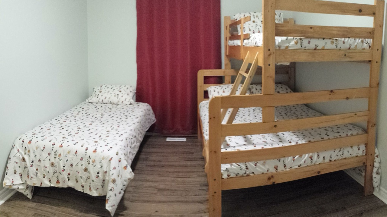 Photo of Bedroom in Wasaga Beach