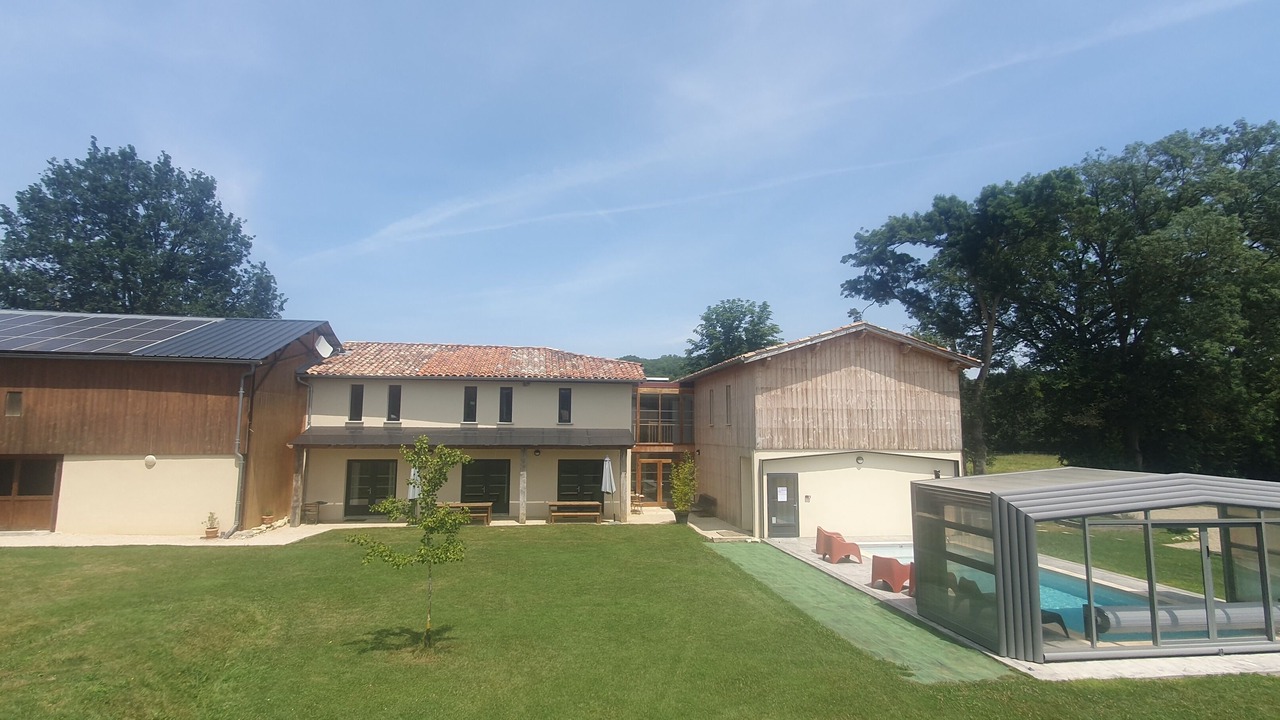 Photo of Outdoor in Maubec