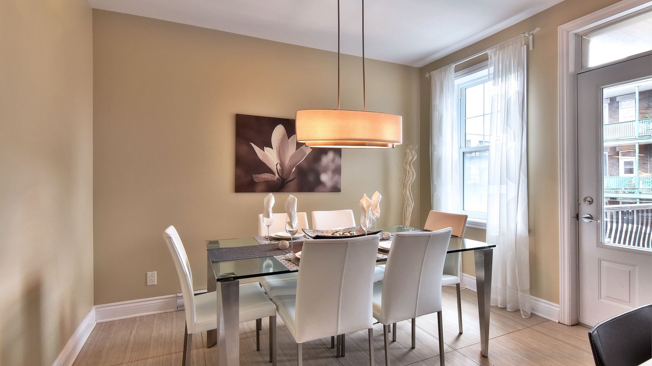 Photo of Others in Cote-Des-Neiges—Notre-Dame-De-Grace
