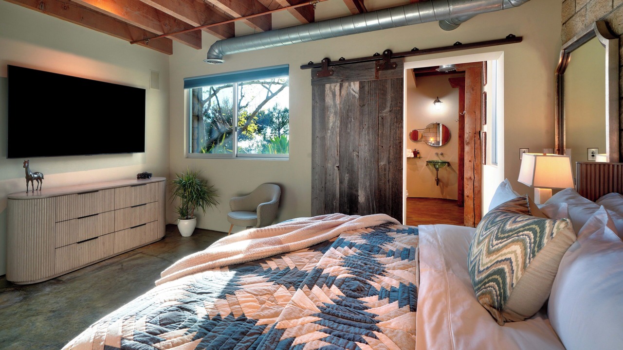 Photo of Bedroom in Central Malibu