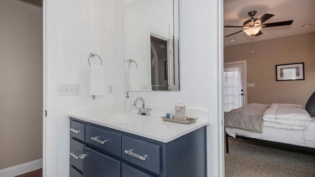 Photo of Bathroom in East Hill