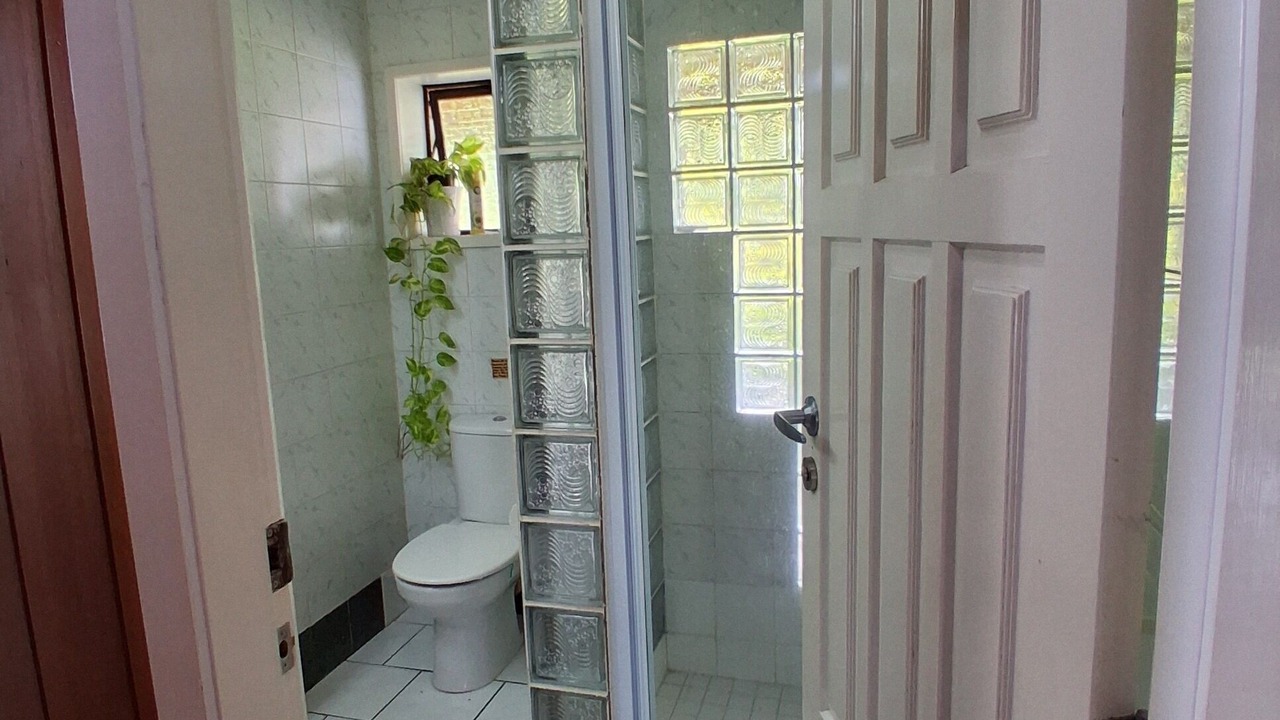 Photo of Bathroom in Avarua