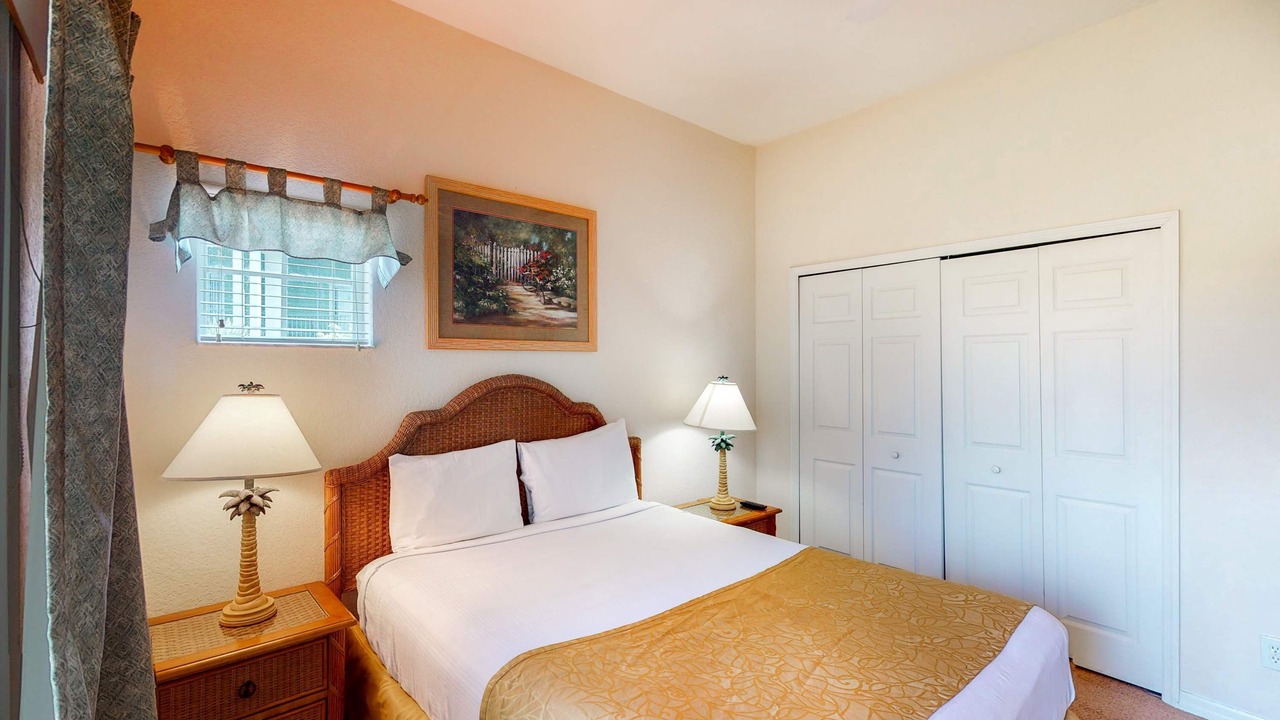 Photo of Bedroom in Bahama Bay