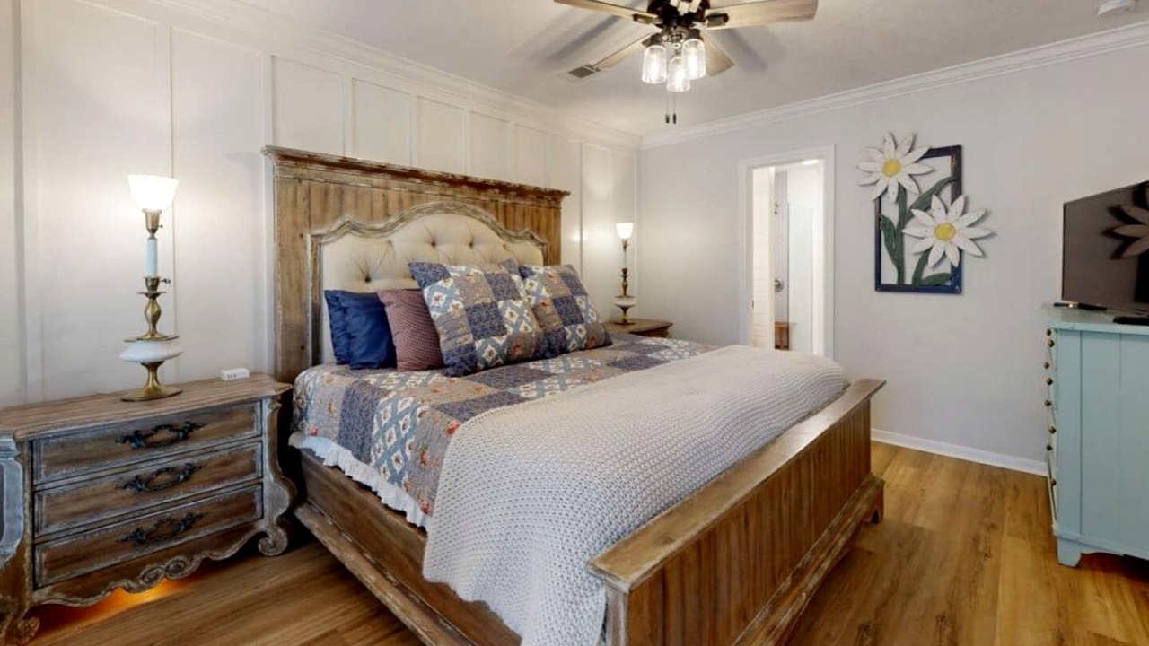 Photo of Bedroom in College Station