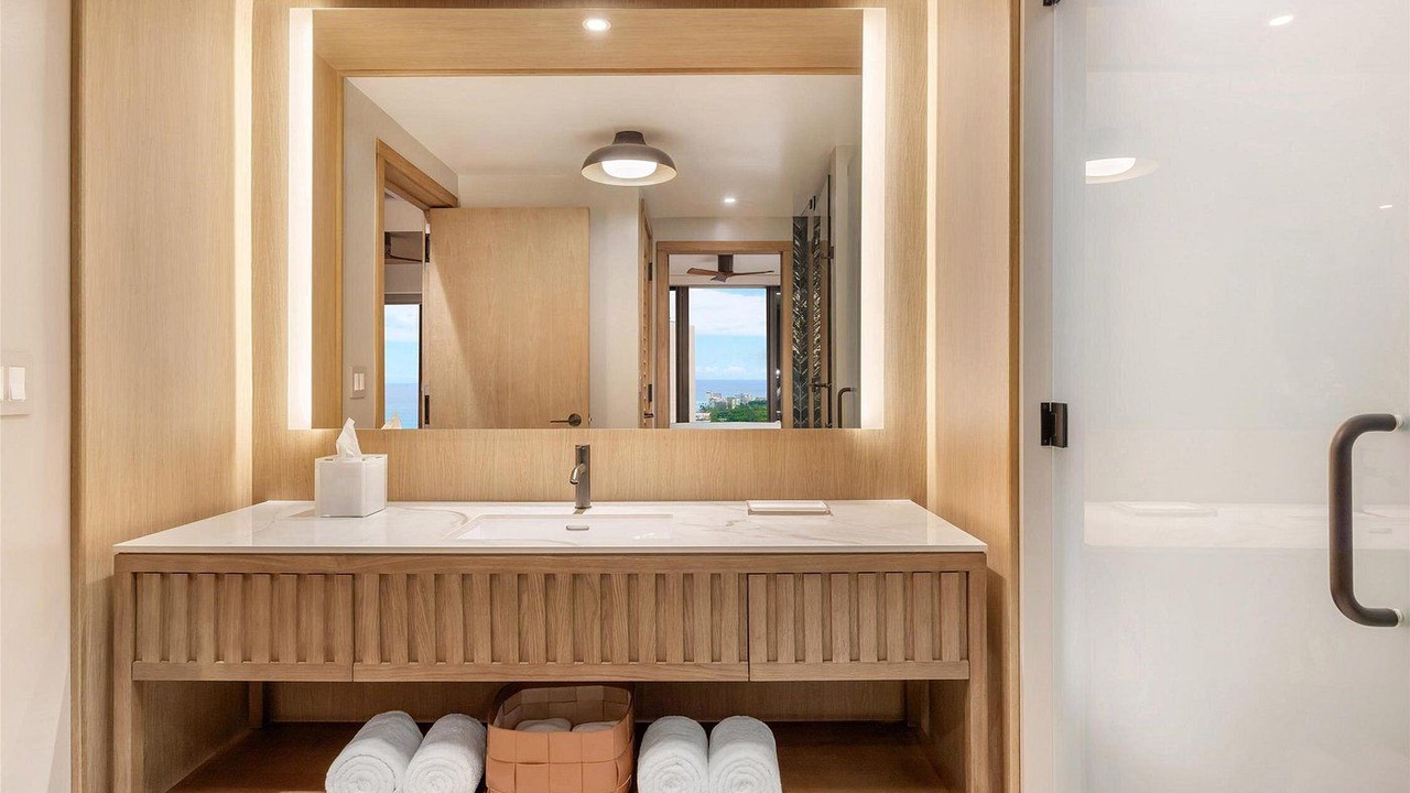 Photo of Bathroom in Waikiki