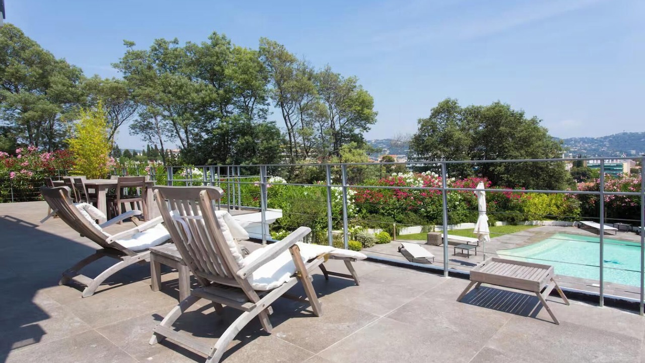 Photo of Outdoor in La Croix des Gardes