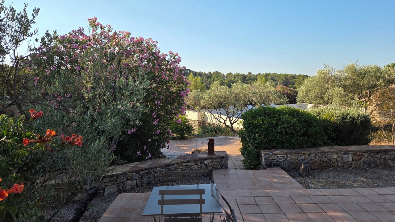 Photo of Outdoor in Entrecasteaux