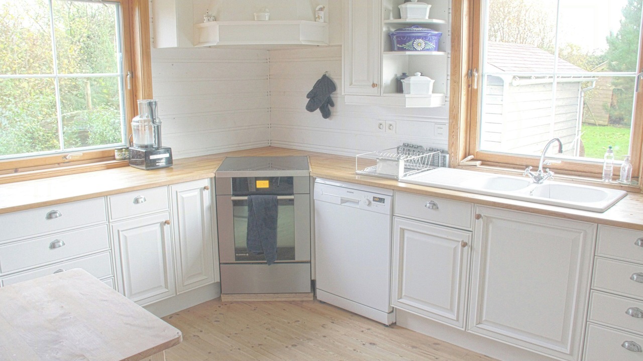 Photo of Kitchen in Les Moitiers-d'Allonne