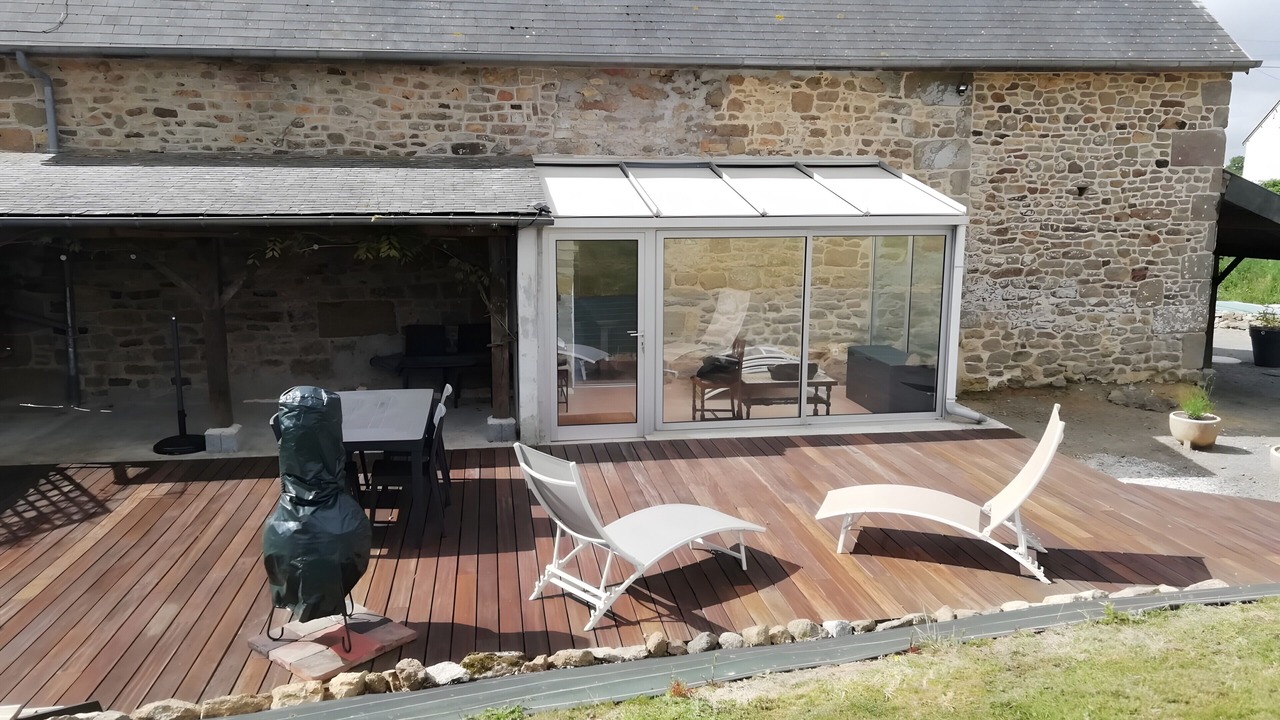 Photo of Outdoor in Saint-Georges-de-Reintembault
