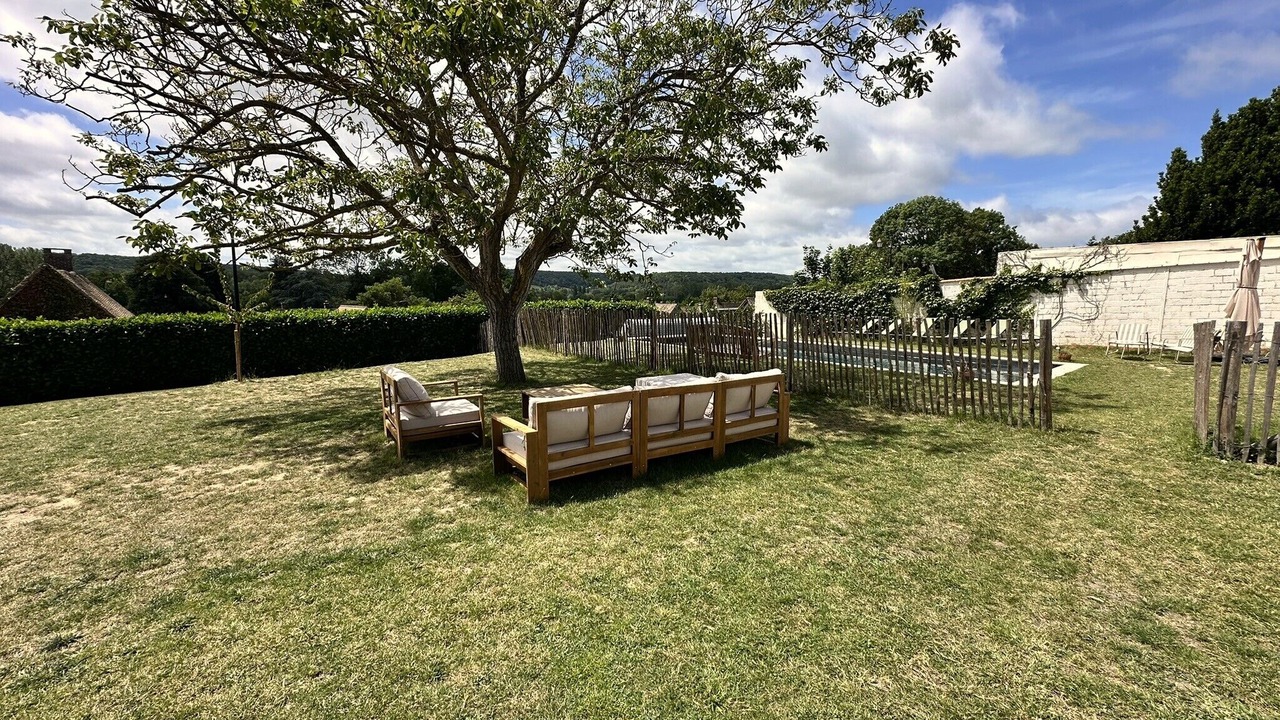 Photo of Outdoor in Chambray