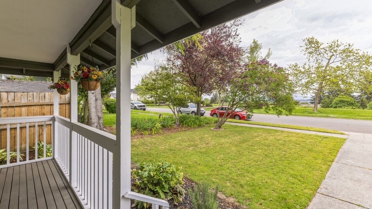 Photo of Patio Balcony in Everett