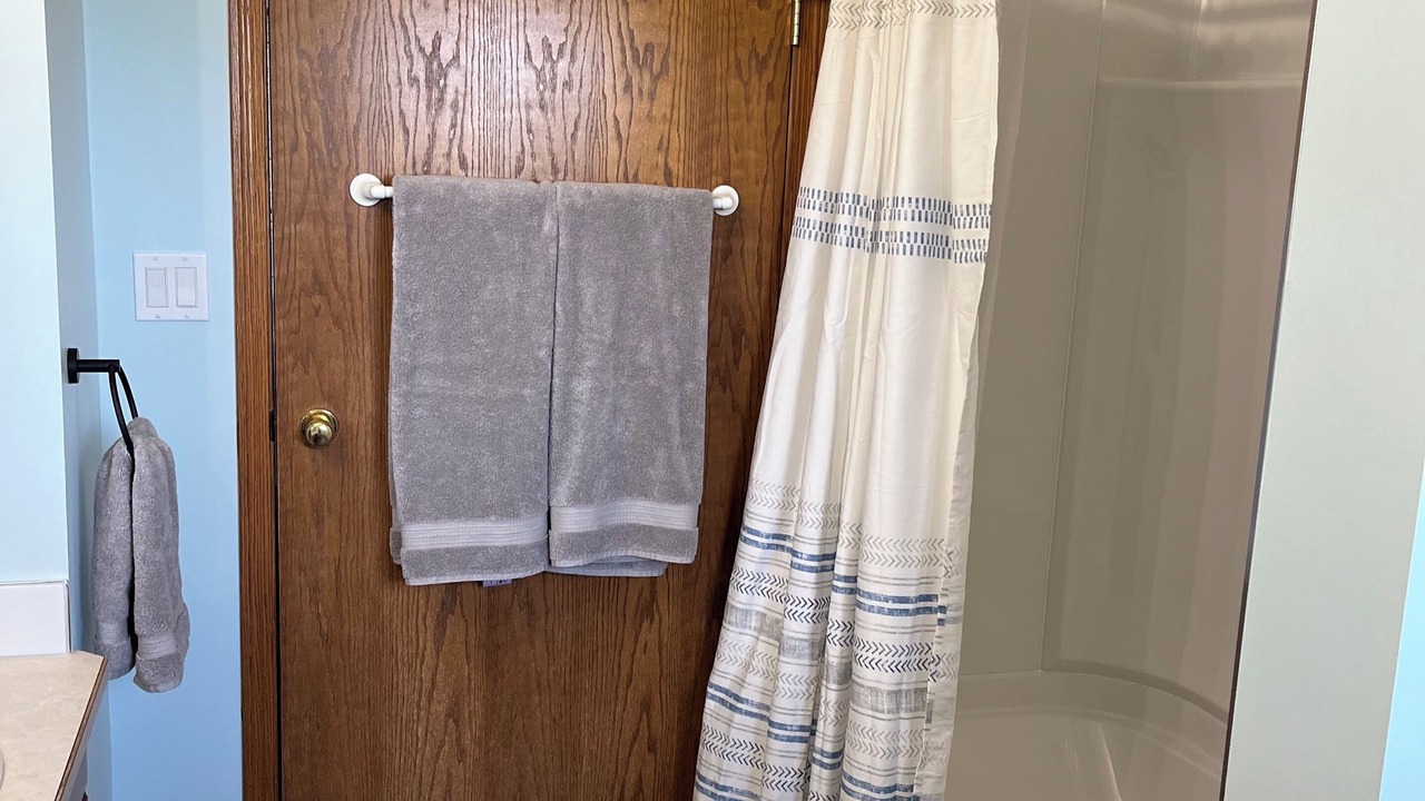 Photo of Bathroom in Mountain View