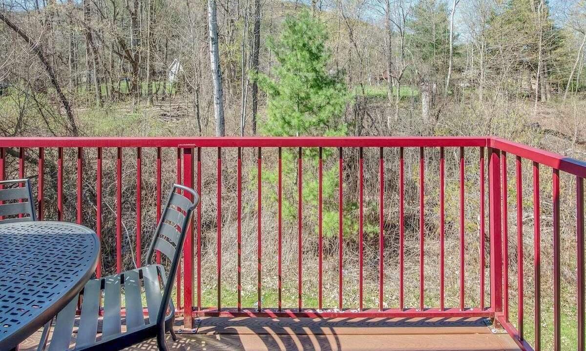 Photo of Outdoor in South Lee