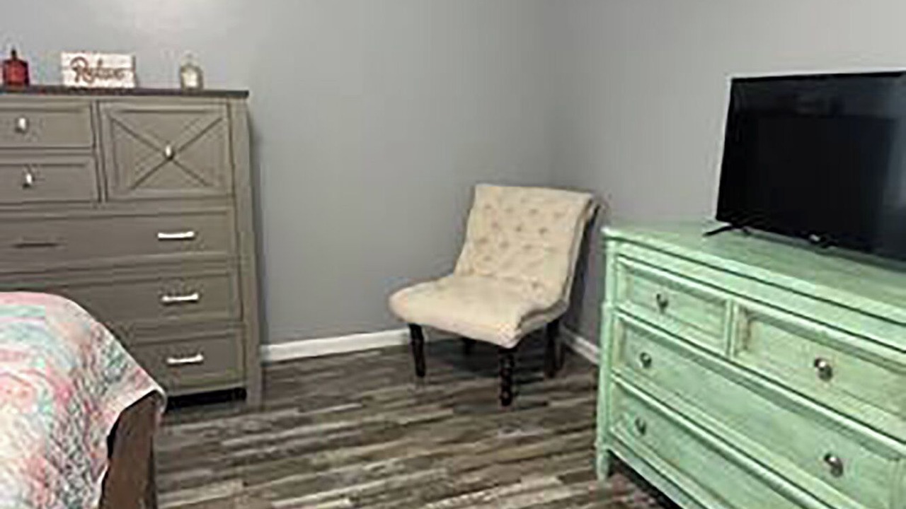Photo of Bedroom in Pine Ridge