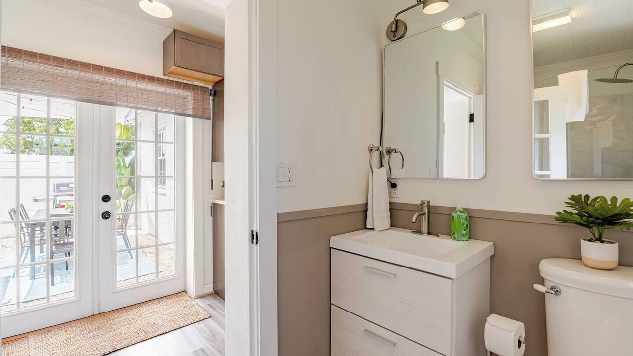 Photo of Bathroom in Parker Ridge