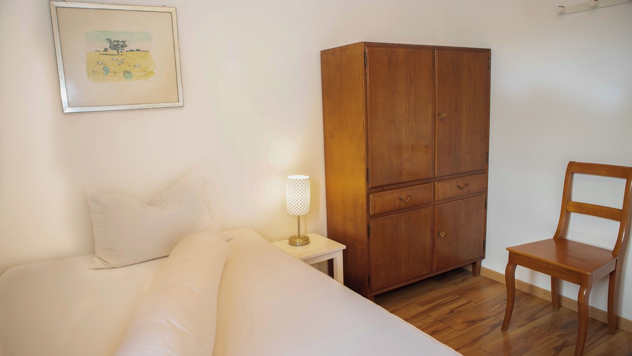 Photo of Bedroom in Murist
