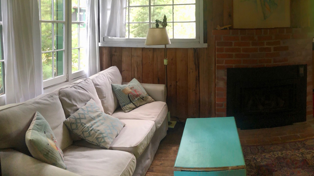 Photo of Livingroom in Plymouth