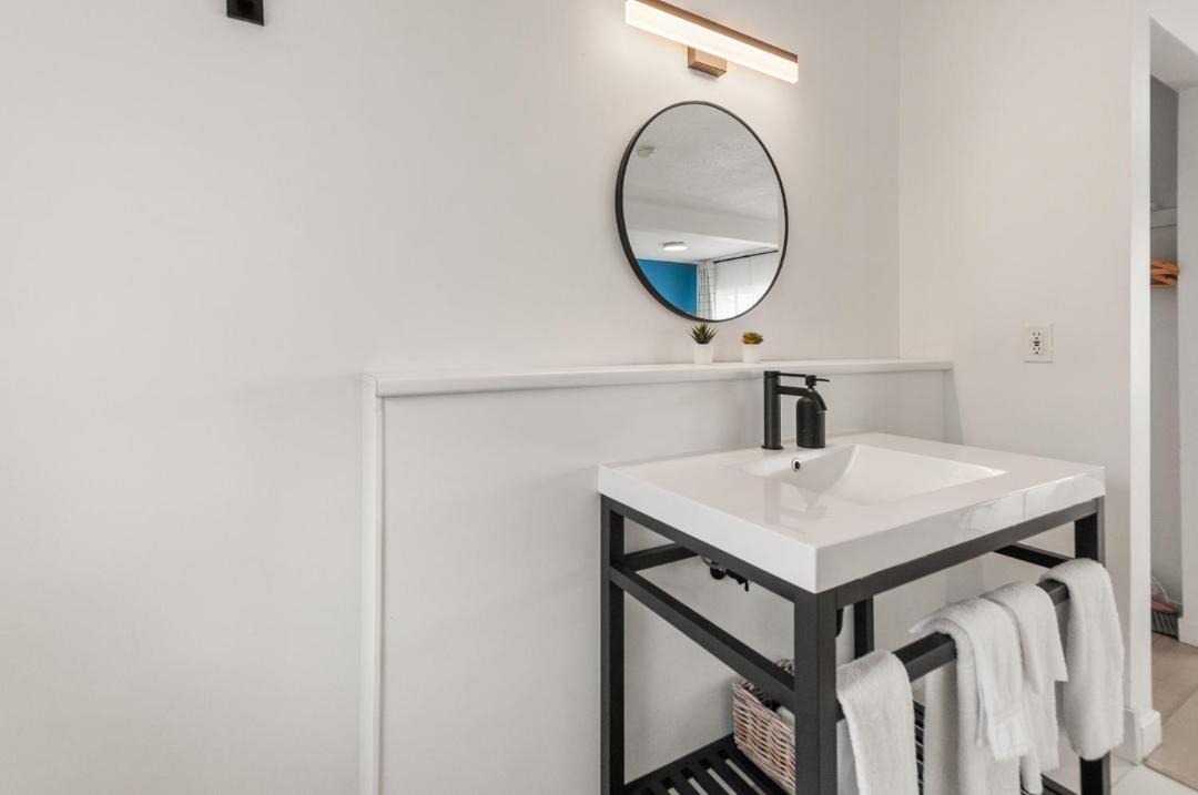 Photo of Bathroom in Okanagan-Similkameen