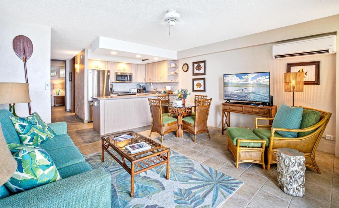 Photo of Livingroom in Napili