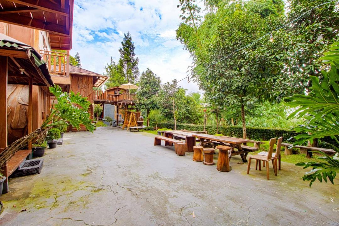 Photo of Buildings in Cimacan