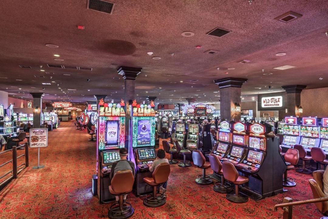 Photo of Others in Laughlin