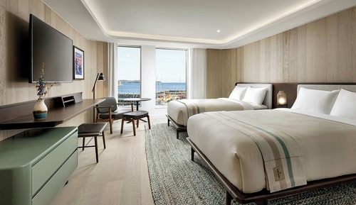 Signature Room, 2 Queen Beds