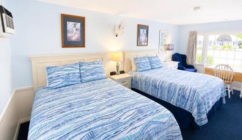 Deluxe Queen Room